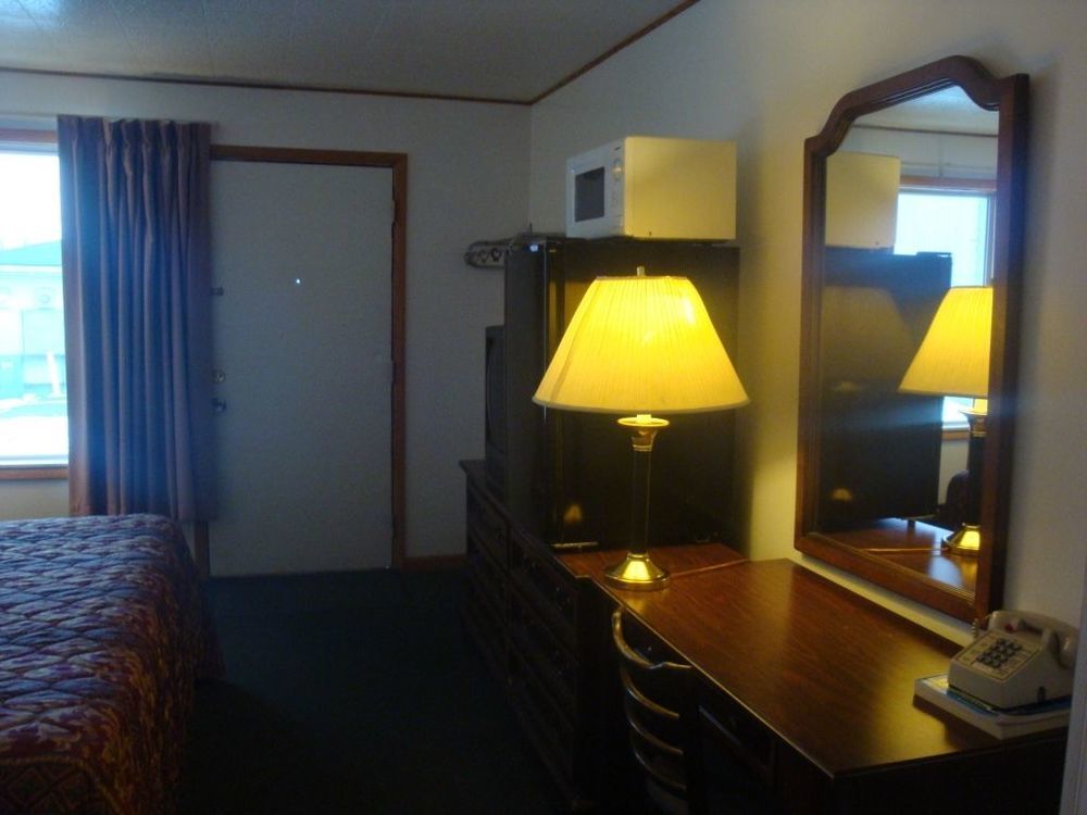Currys Motel By Oyo Saginaw Mi Pokój zdjęcie